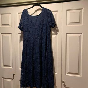 Suzanne Betro Blue Lace dress